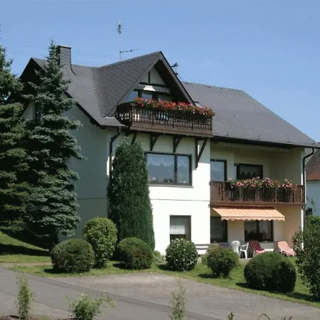Eifel-ferienwohnungen-fuhrmann-haus-bueschel-wohnung-buechel Apartment